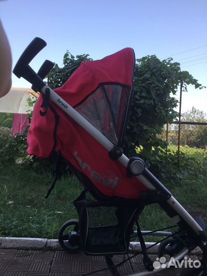 Прогулочная коляска