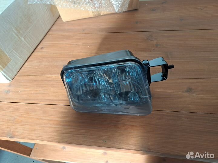 Фара правая и левая Arctic Cat 0409-031, 0409-032