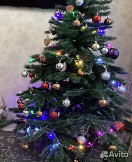 Елка искусственная