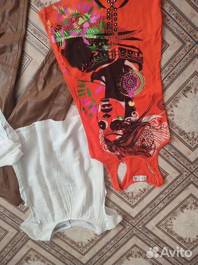 Пакет одежды для девушки размер xs Италия и др