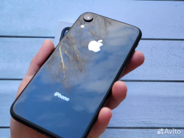 iPhone Xr, 128 ГБ