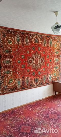 Ковер шерстяной