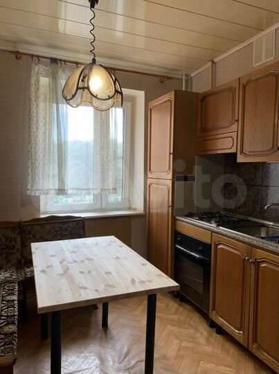 2-к. квартира, 54 м², 6/9 эт.