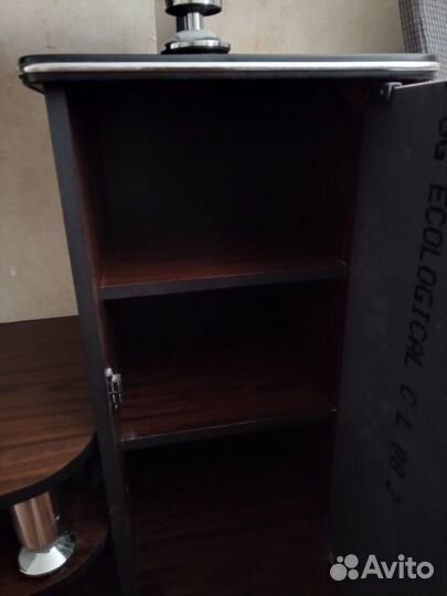 Тумба под телевизор