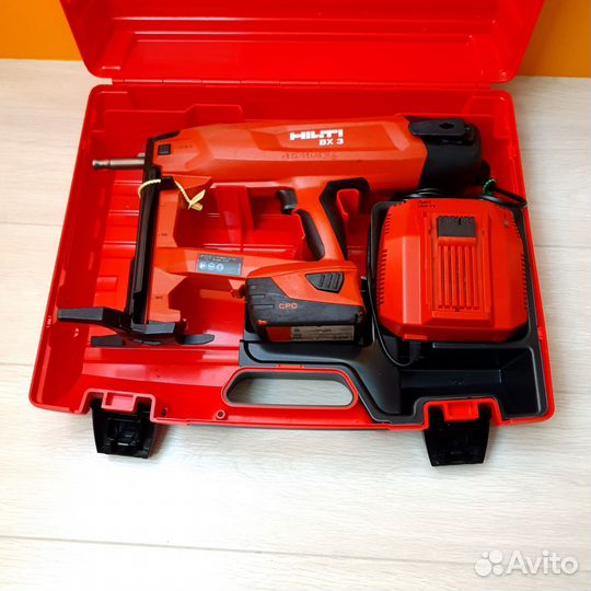 Аккумуляторный монтажный пистолет Hilti BX 3