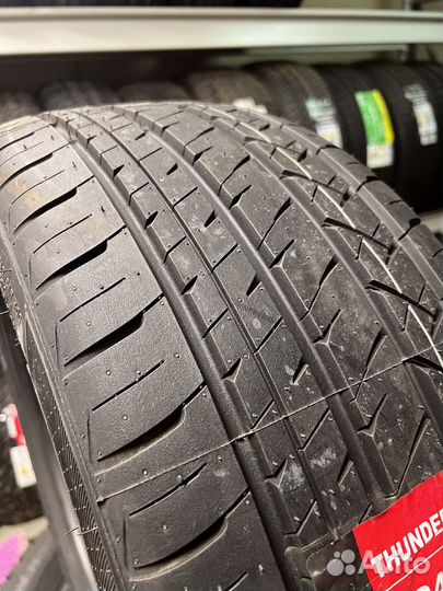 iLink Thunder U09 235/40 R19 85H