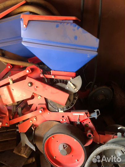 Секции на сеялку тс-М