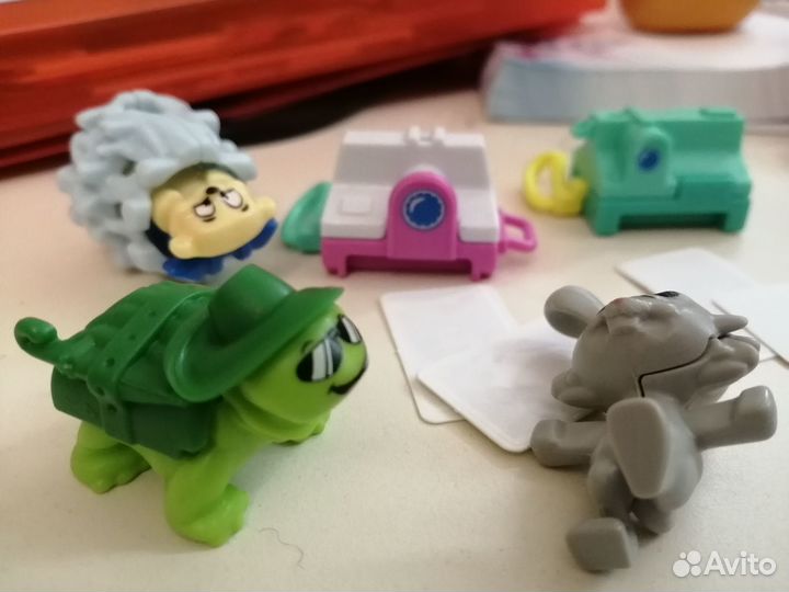 Киндер фигурки упаковка с зайцем