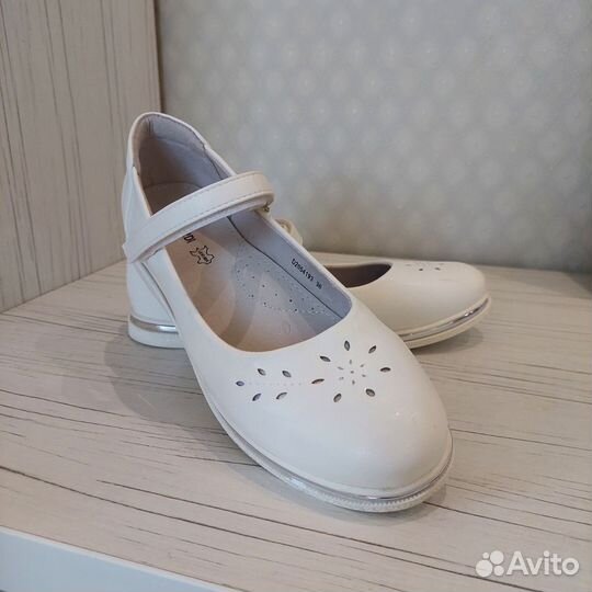 Туфли для девочки 36