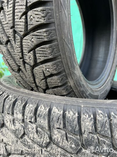 Yokohama Ice Guard Stud IG55 215/55 R17