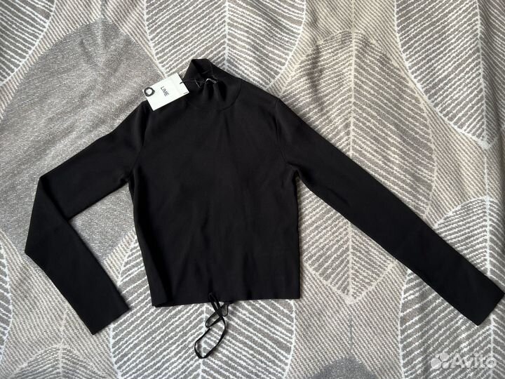 Свитер со шнуровкой новый Lime M-L