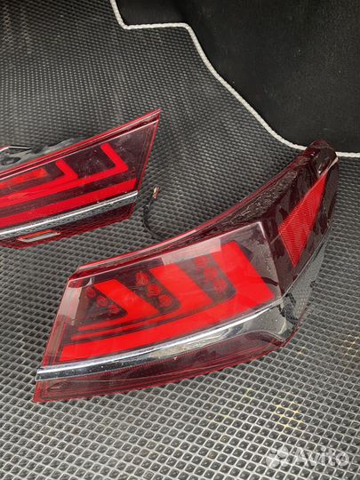 Задние фонари toyota camry 70 комплект