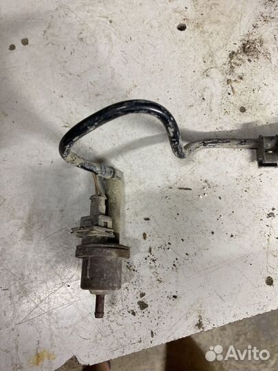 Клапан вентиляции топливного бака peugeot 206