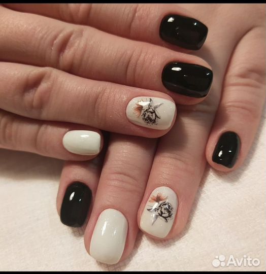 Маникюр и педикюр