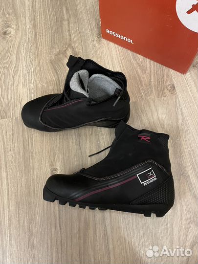 Лыжные ботинки