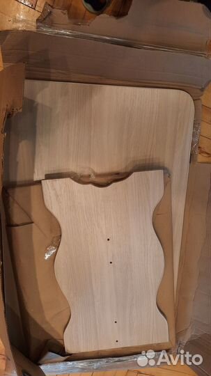 Стол кухонный новый