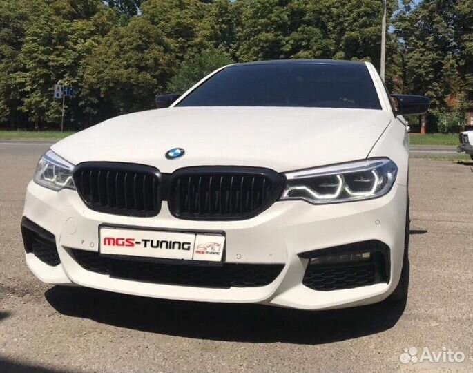 Крышки зеркал стиль BMW M5 G30 черные