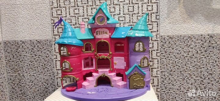 Игрушка Замок