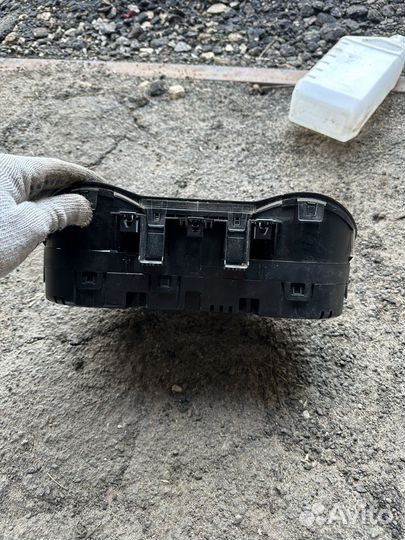 Приборная панель volkswagen polo 2011 года