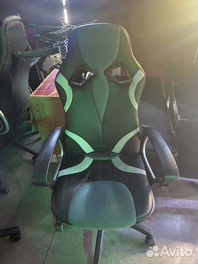 Игровое кресло бу