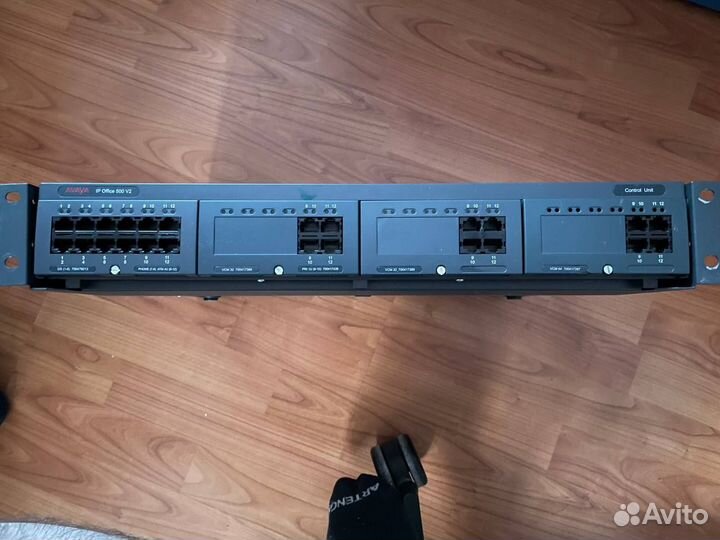 Атс Avaya IP Office 500 v2 (много лицензий,4 платы