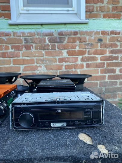 Гтовый автозвук