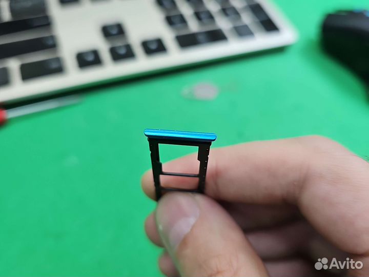 Лоток симкарты Tecno Spark 7 синий