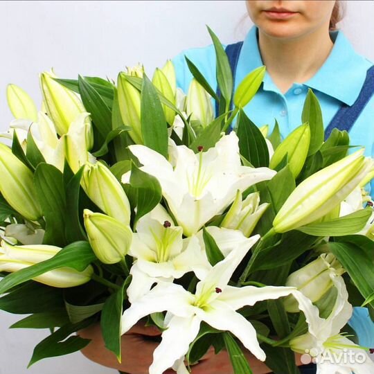 Букет из лилий