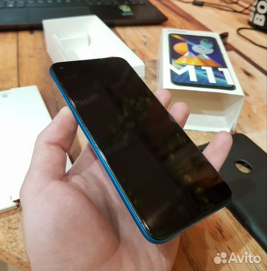Samsung Galaxy M11, 3/32 ГБ