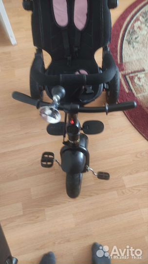 Детский велосипед с родительской ручкой