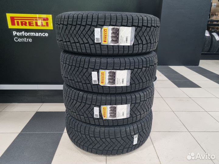 Pirelli Winter Ice Zero 215/55 R16 102T