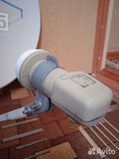 Антенна спутниковая