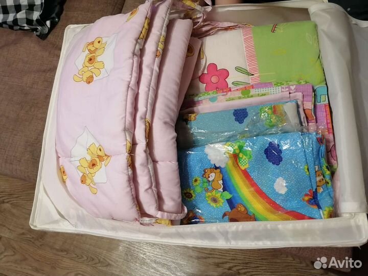 Бортики в кроватку