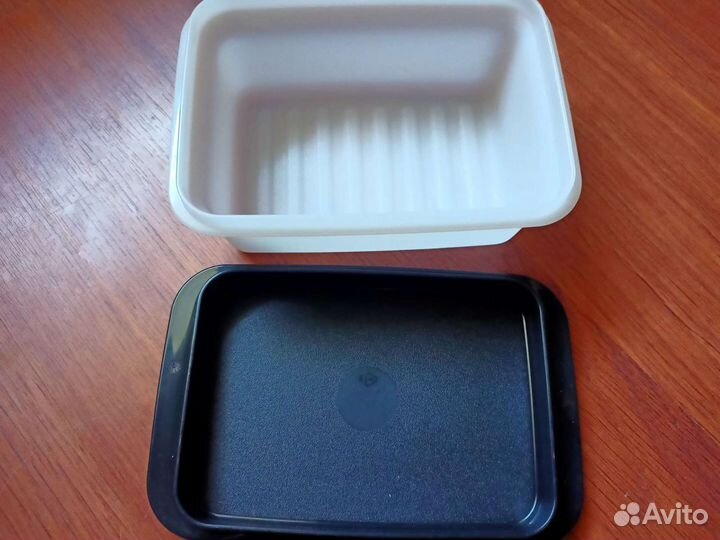 Маслёнка Tupperware новая