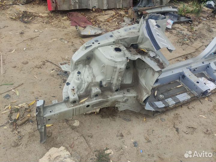 Kia Rio 3 четверть передняя правая