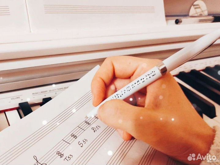 Репетитор по сольфеджио, фортепиано, слуш.музыки