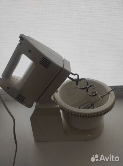 Миксер philips с чашей