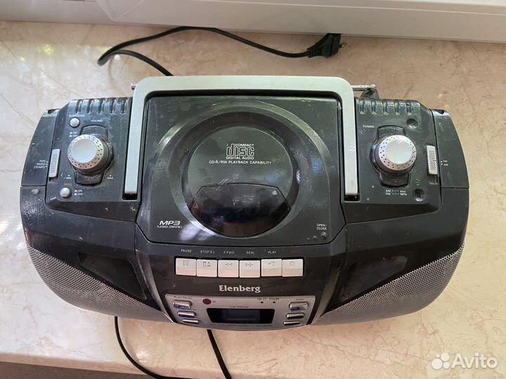 Радиоприемник Elenberg