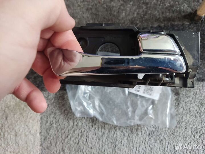 Ручка передней двери Hyundai Solaris