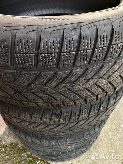 Goodyear UltraGrip Ice 255/55 R19