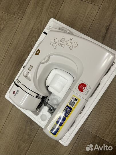 Швейная машинка comfort 12