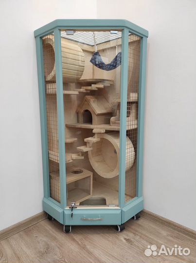 Витрина-клетка для шиншиллы с наполнением из бука