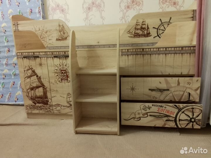 Детская кровать-трансформер