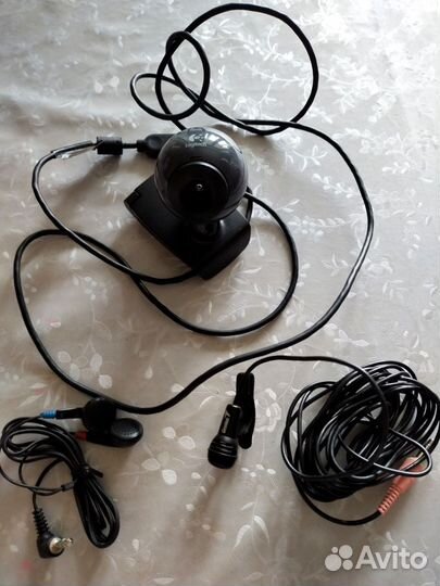 Веб-камера, микрофон и наушники