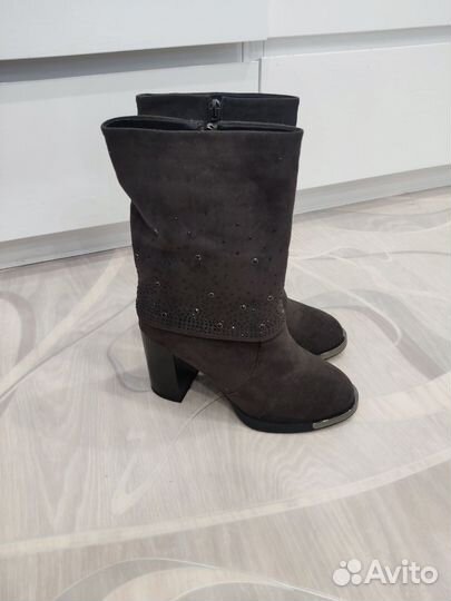 Сапоги женские