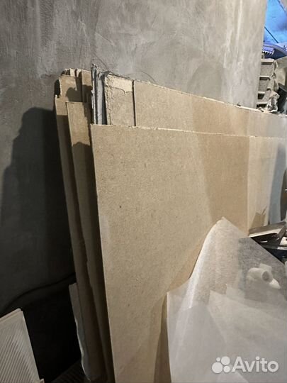 Двп бу 2.7 на 1.7 m 3мм