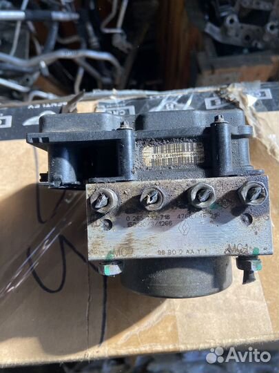 Блок ABS LADA Largus 1.6 K4M 490