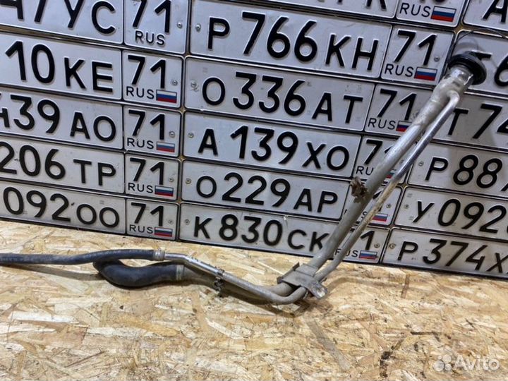 Заливная горловина Ford Focus 2 хетчбэк 3Д 1.8