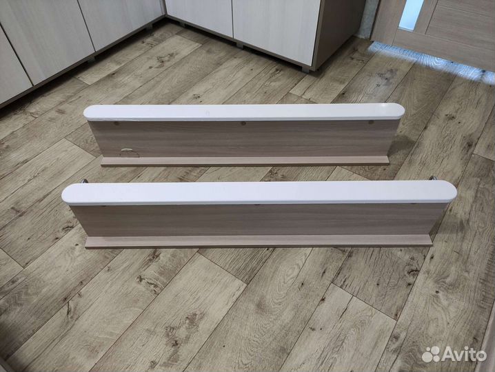 Полки навесные