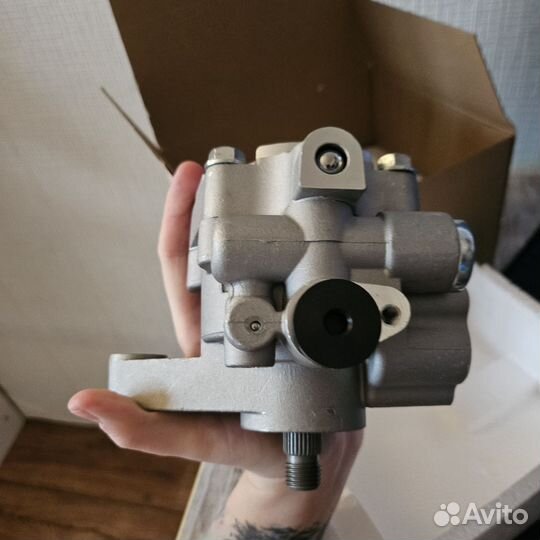 Насос гидроусилителя руля на Volvo Krauf HPQ1805XQ
